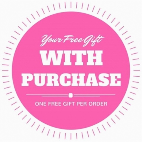 Twenty One Pleated Mini Skirt Size Small - Picture 3 of 3